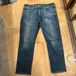 Lucky Brand Jeans 223